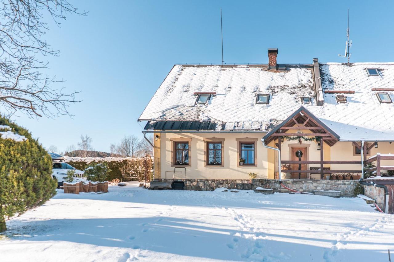 Apartmany Rubinovi Horejsi Vrchlabi Экстерьер фото