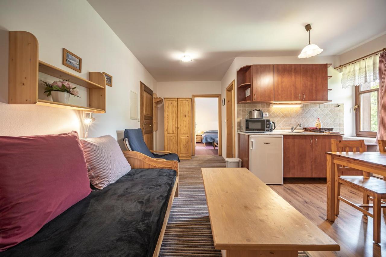 Apartmany Rubinovi Horejsi Vrchlabi Экстерьер фото